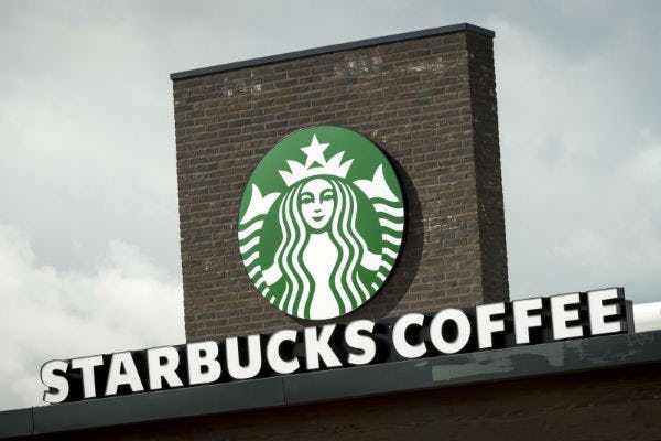 Starbucks scoort met mobiel betalen