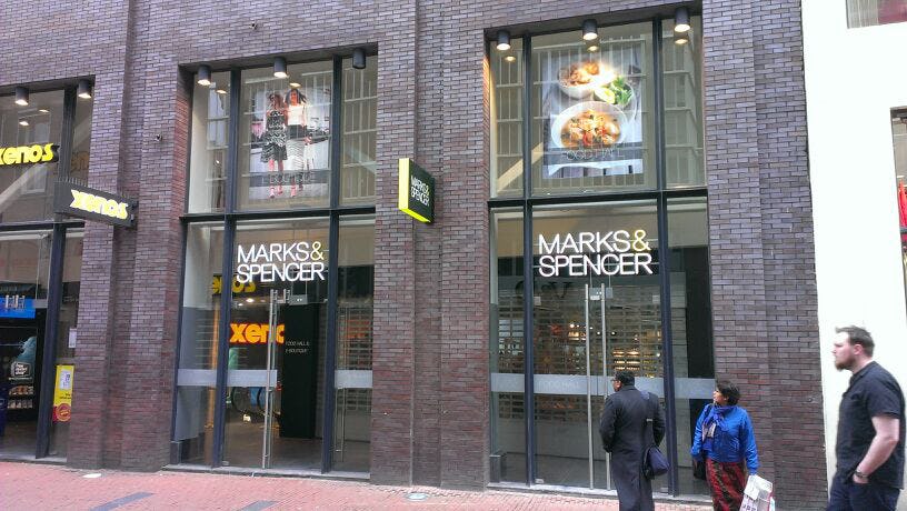 Marks & Spencer opent twee megawinkels in Nederland