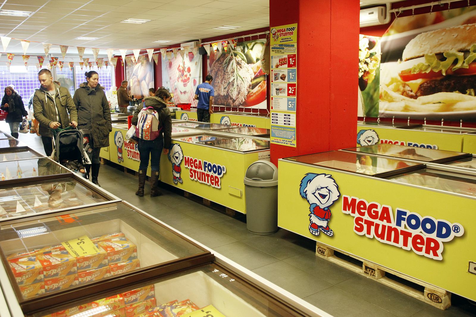 Twee nieuwe winkels Mega Food Stunter
