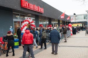 Dirk begint weer met tv-spotjes