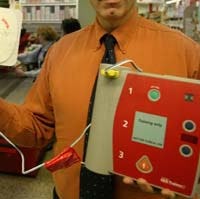 Sligro plaatst ook defibrillator in winkels