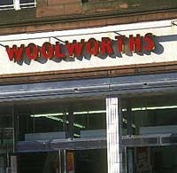 Woolworths begint sluiting winkels