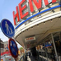 Hema in Parijs opent deuren