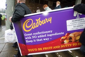 Cadbury wuift wederom bod Kraft weg