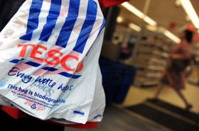 Tesco geeft fruit gratis weg in 800 winkels