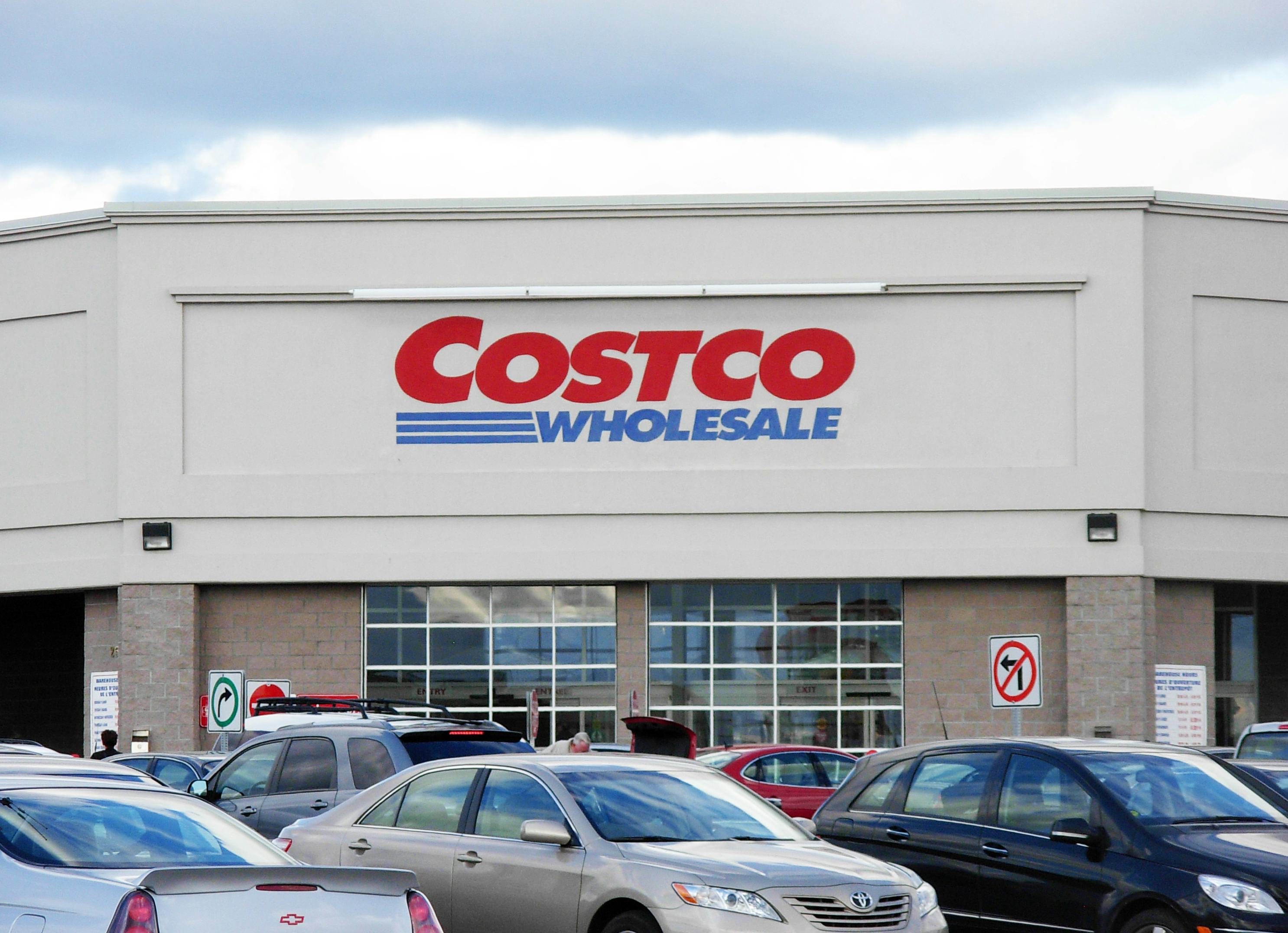 Oprichter van retailgigant Costco (74) overleden