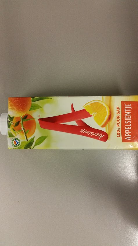 Het nieuwe pak van Appelsientje.