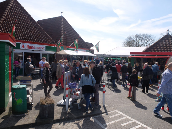 Ter Huurne Hollandmarkt in Buurse