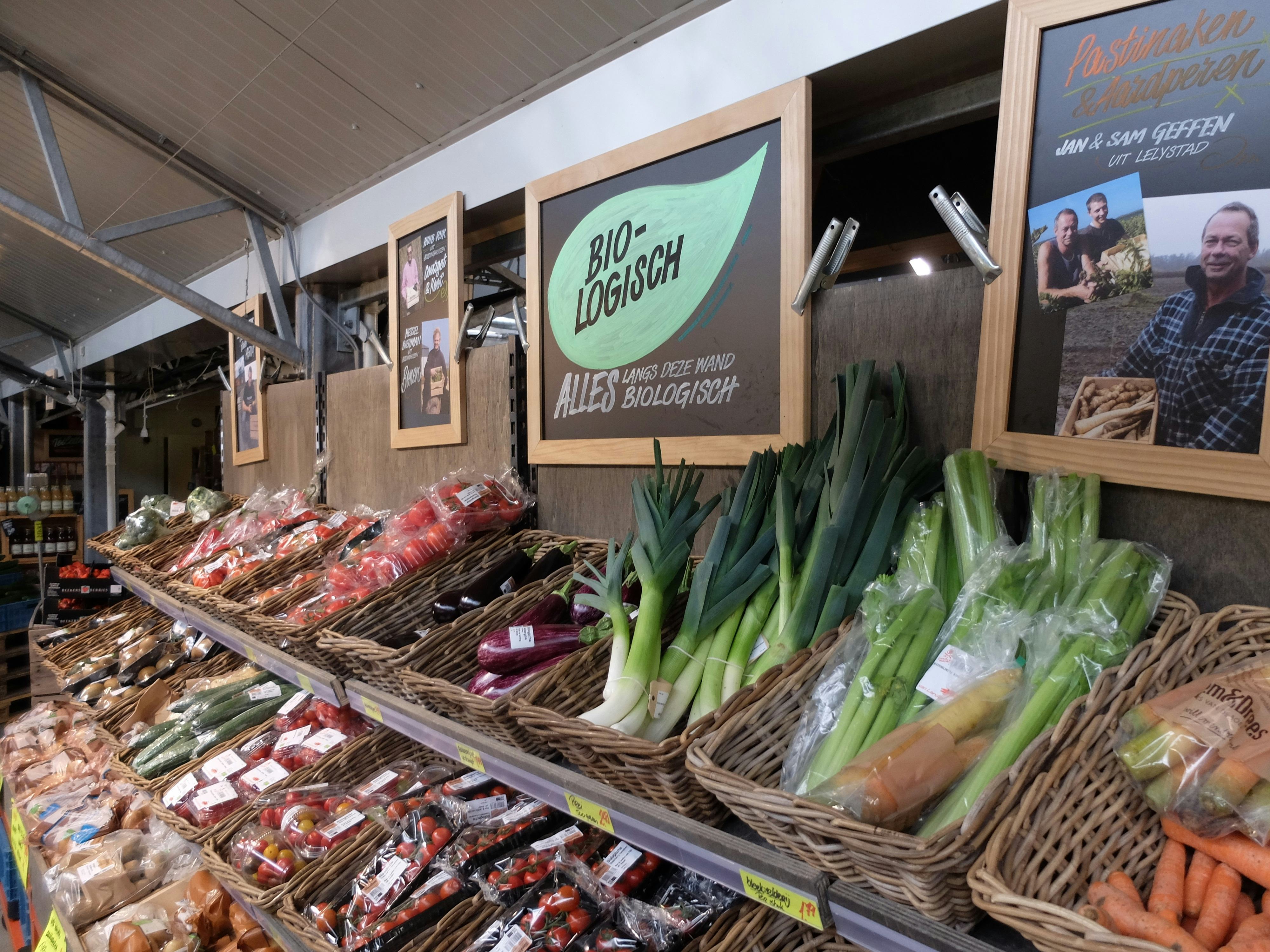 'Biologisch bij supermarkt veel goedkoper'