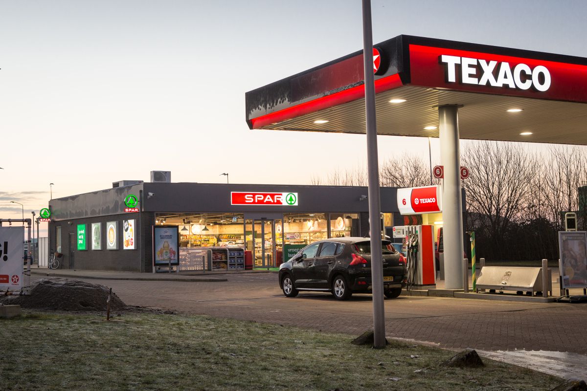 De Spar Express aan de Centraleweg in Geertruidenberg.