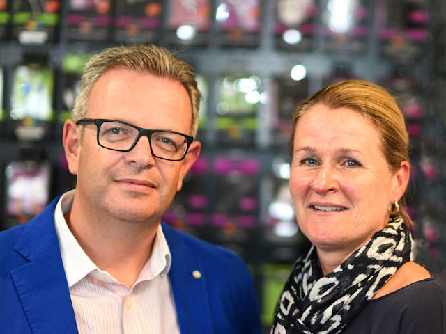 Salesmanager Remco Smit en Marketing Manager Brenda van Leeuwen.