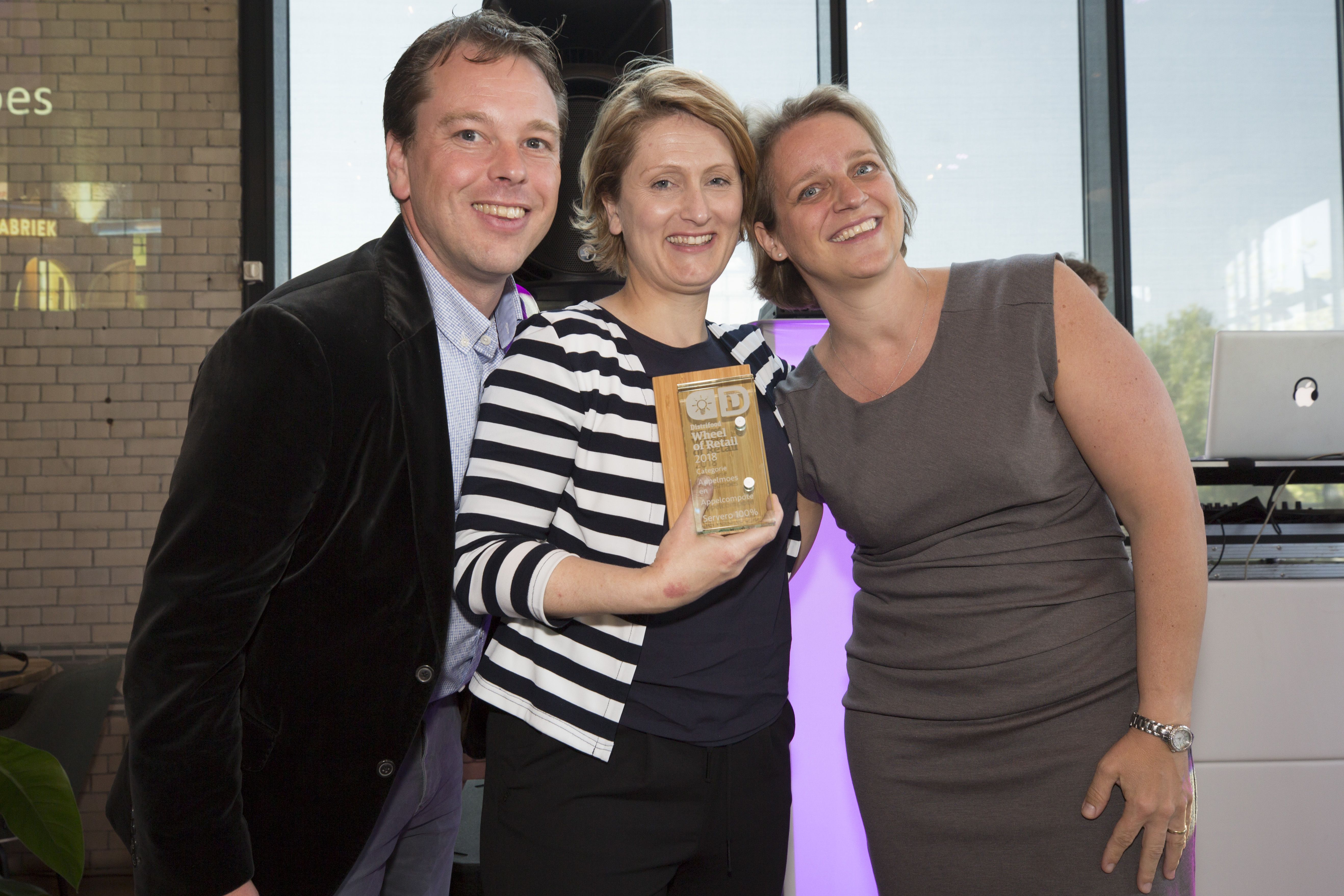 V.l.n.r.: Key account manager Rémon van der Leek, brandmanager Petra Dekkers en manager marketing Elke Schroevers.