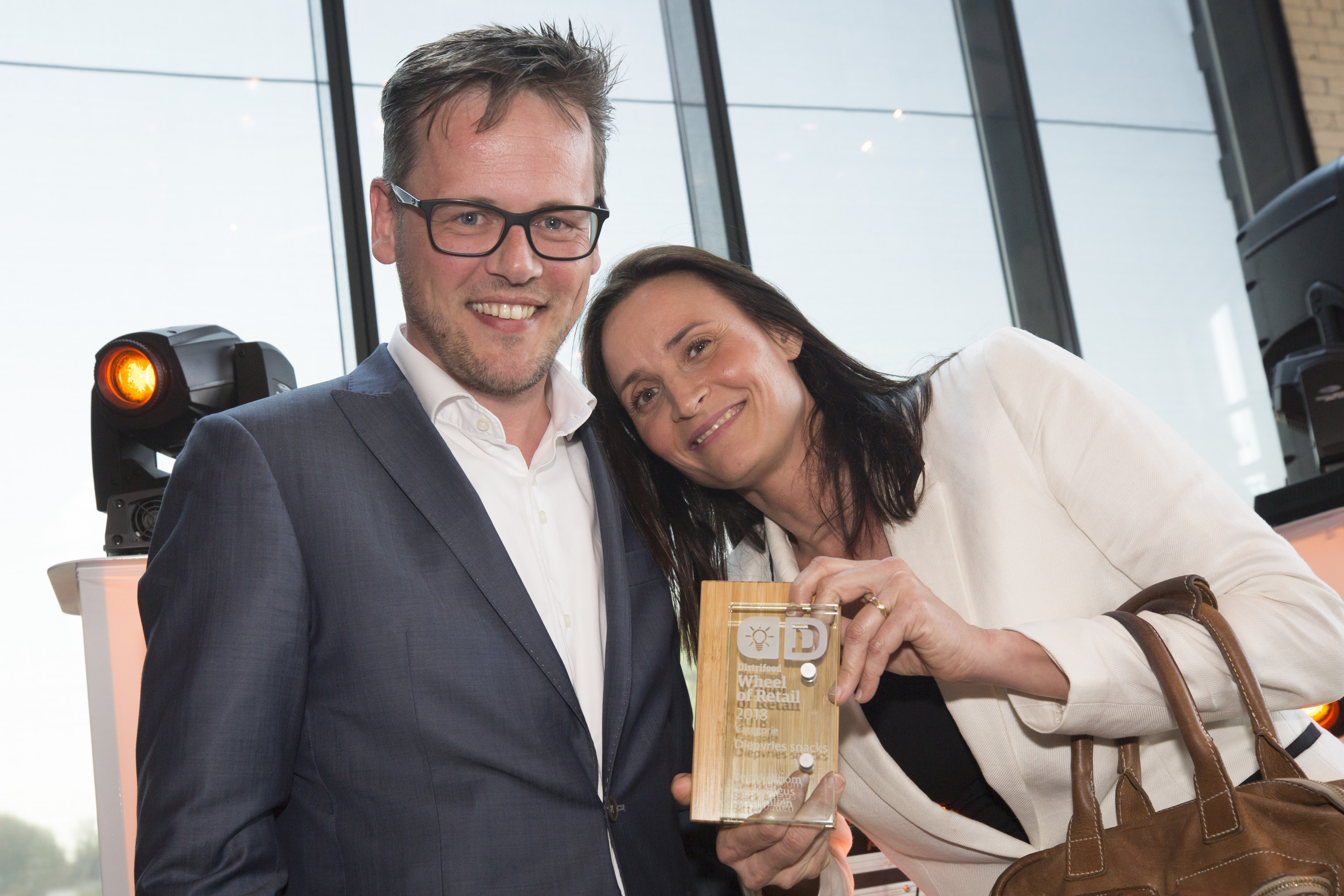 Commercieel manager Gijsbert van de Weg en marketingmanager Arina Abbring. 