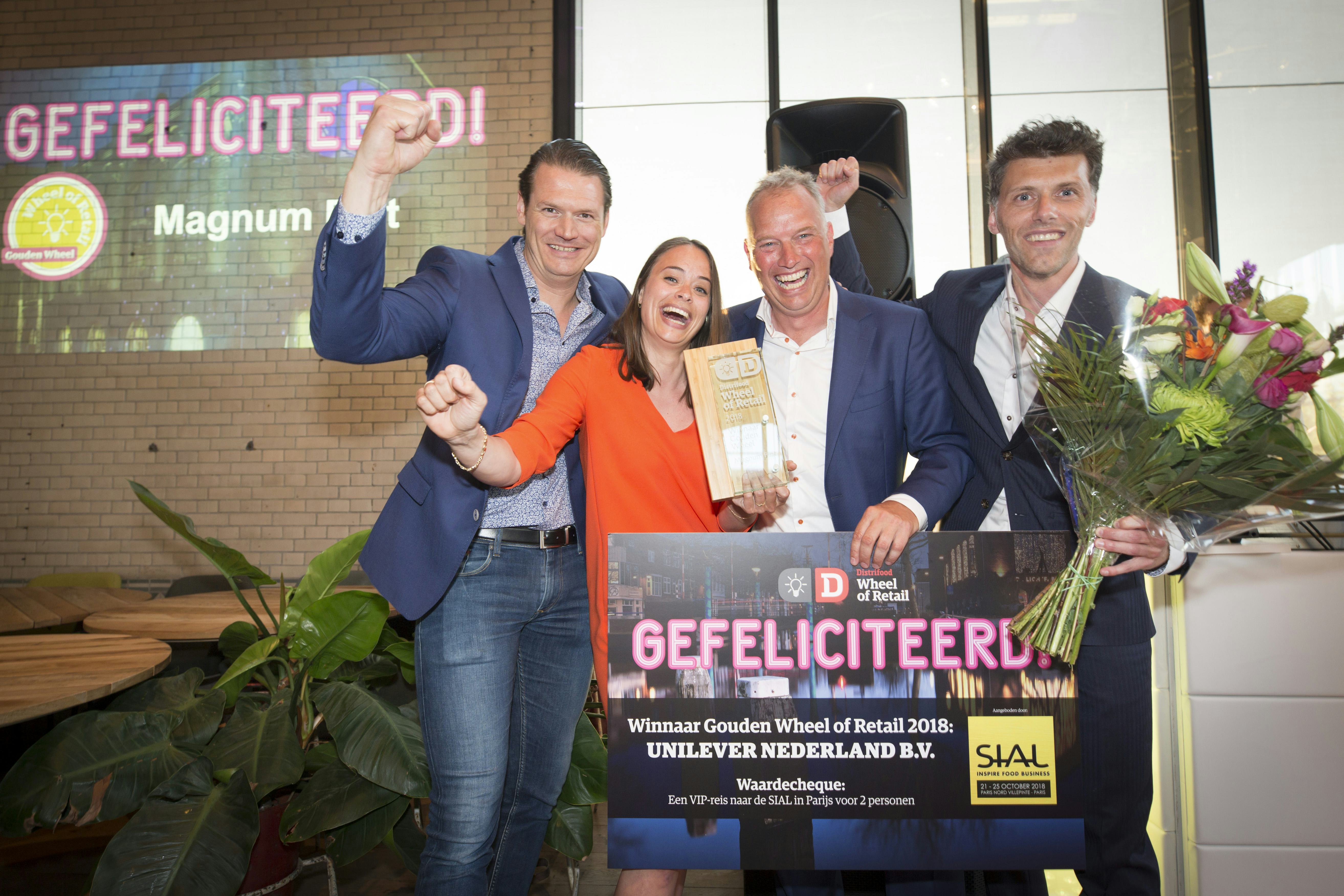 V.l.n.r.: marketing director Refreshment Joost Houben, brand manager Lipton Valerie Vos, sales director Mark Hanemaaijer en marketing-manager Icecream Sebastien Deneux.