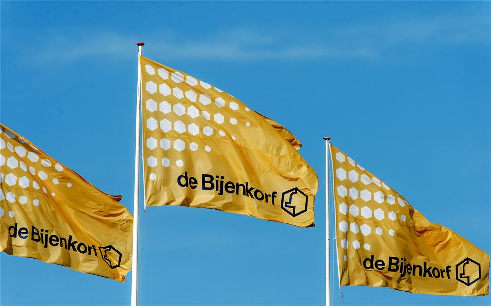 Bijenkorf sluit alliantie met boekhandelaar AKO