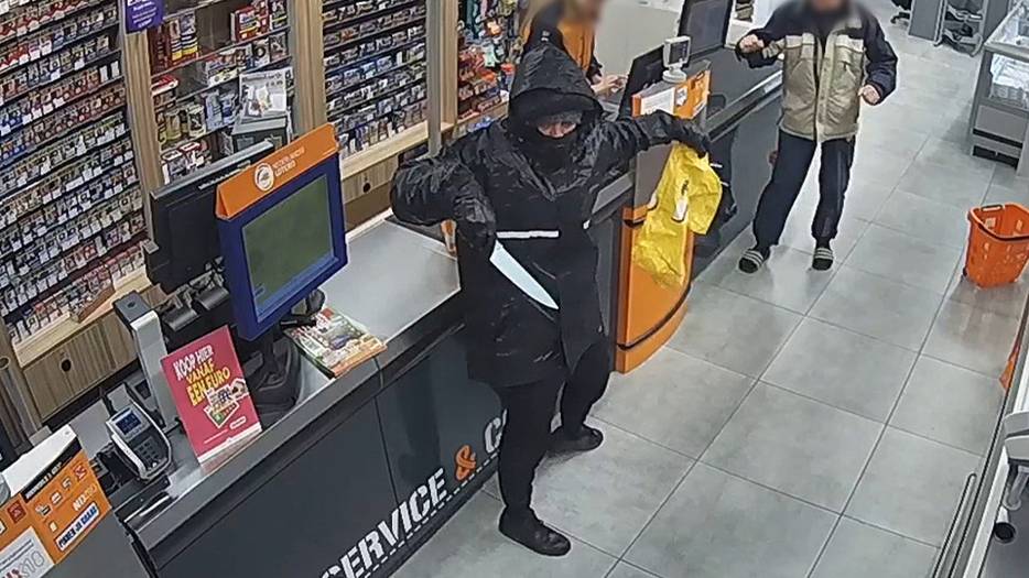 Tieners gepakt voor overval Coop Ridderkerk