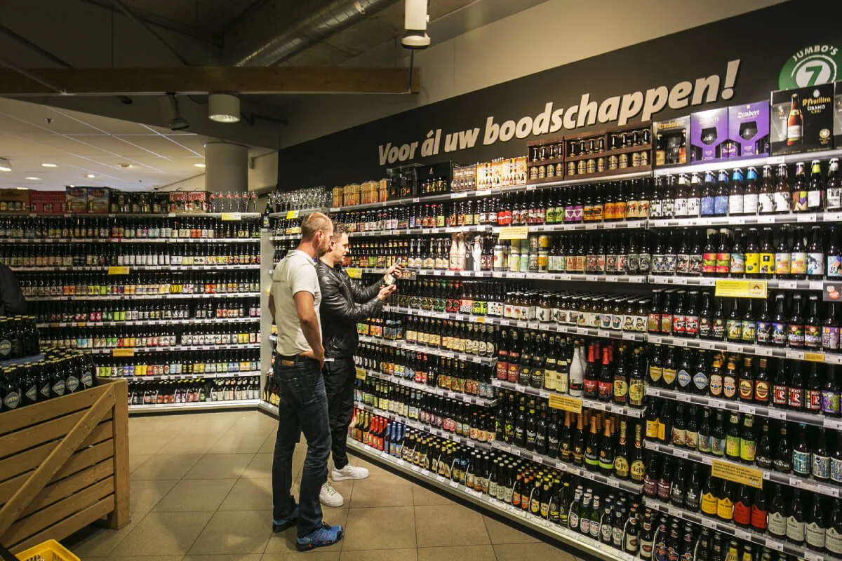 CBL: Niet nog eerder stoppen met verkoop alcohol