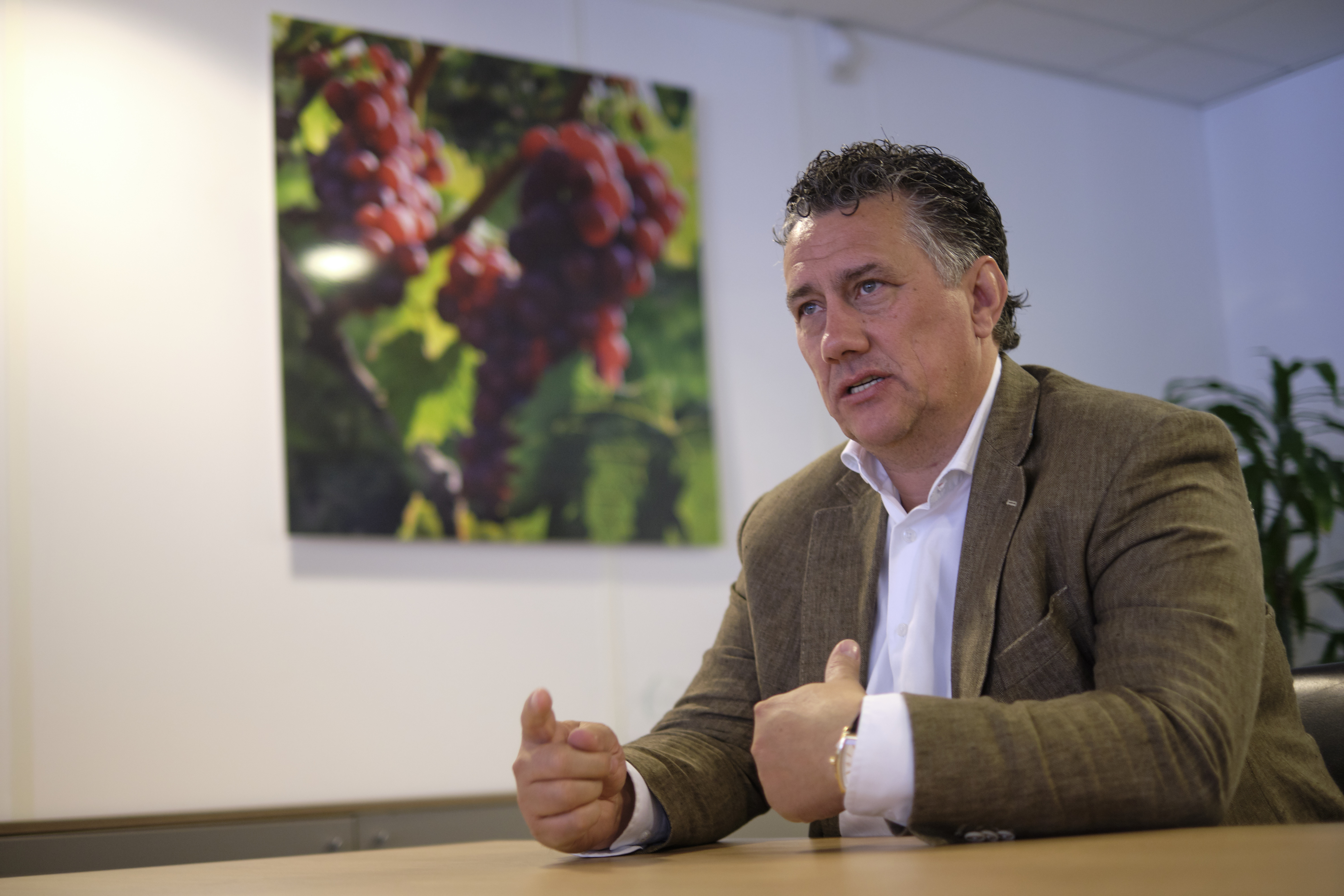 (C) Roel Dijkstra / Joep van der Pal



Barendrecht - The Jaguar Fresh - CEO Kees Rijnhout