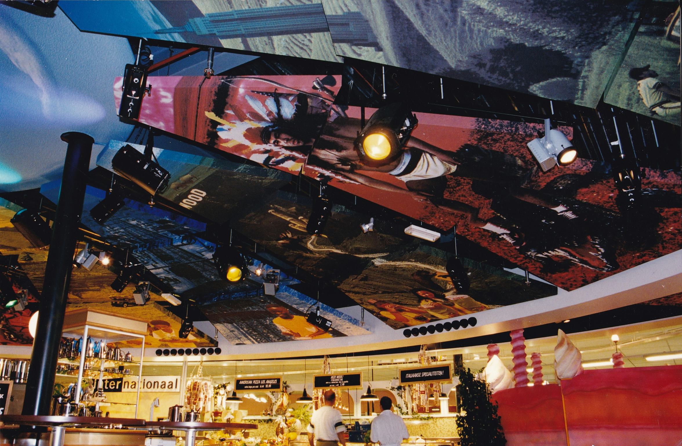 AH was zijn tijd vooruit met zijn Wereld van Werelden-test in Haarlem.