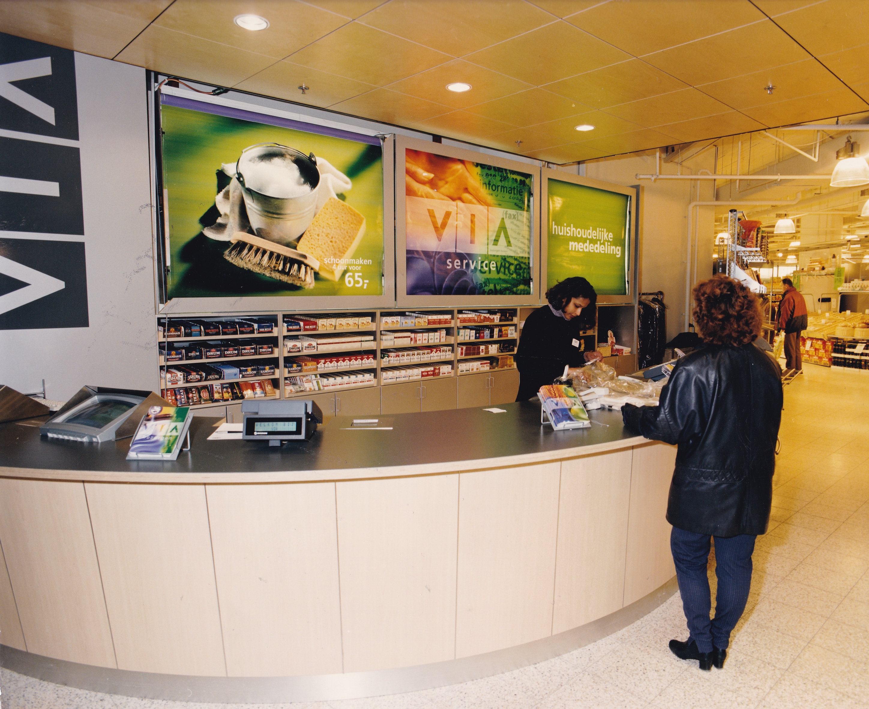 <h2>Bij VIA kon je zelfs je hond laten uitlaten</h2>