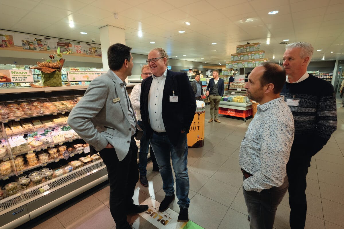 Giel Smits in gesprek met Jumbo-ondernemer Peter de Wit uit Scherpenzeel, november 2019