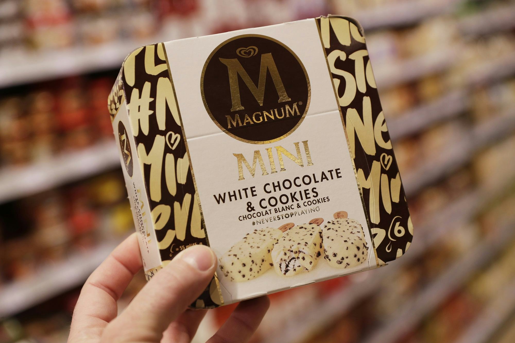 4. Magnum White Chocolate & Cookies