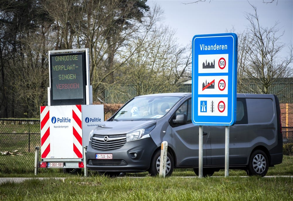 De Belgische grens is voor niet noodzakelijk verkeer gesloten. Foto: ANP