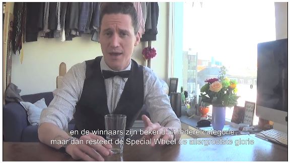 Jesse Laport maakt de winnaar bekend van de Special Wheel Innovatie.
