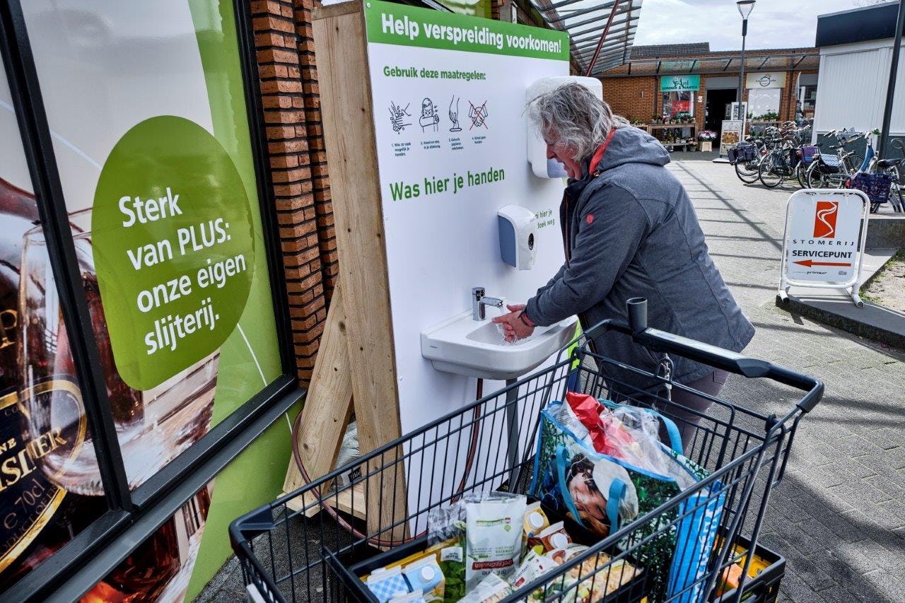 Supermarktondernemers hebben flink geïnvesteerd in coronamaatregelen.