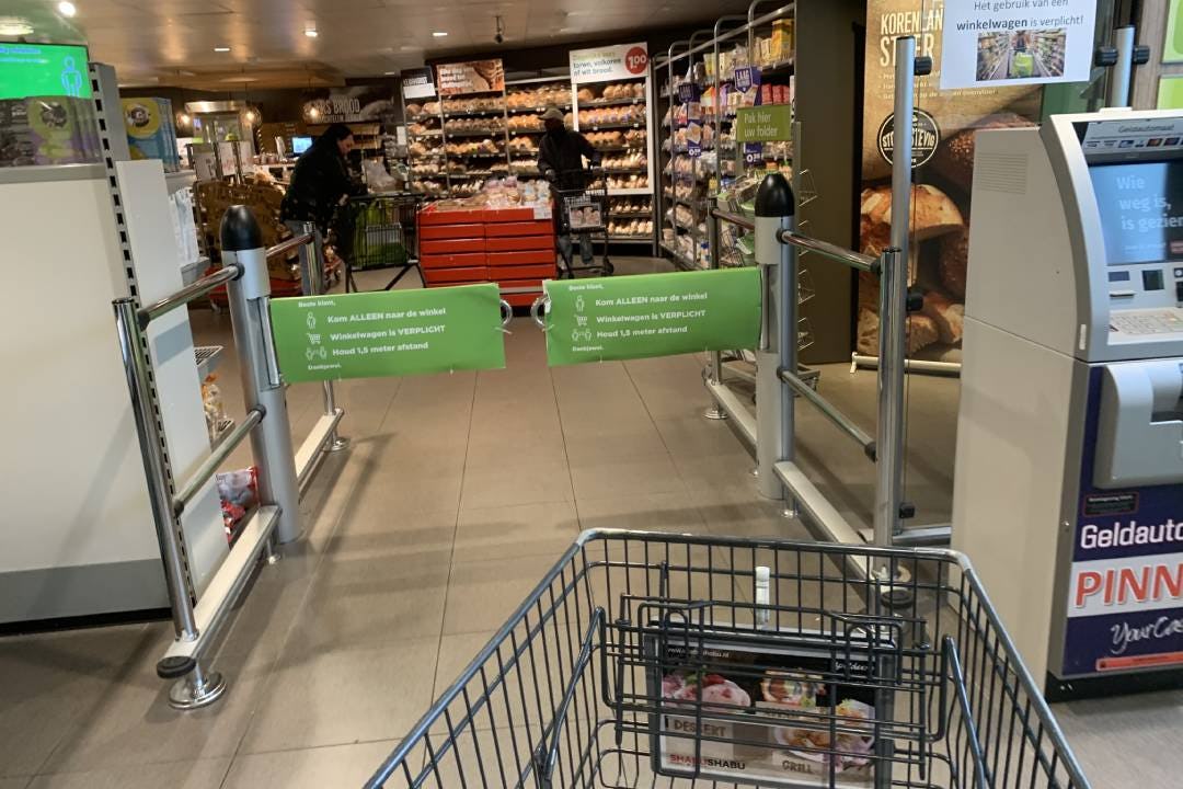 Moet de inrichting van de supermarkt op de schop? D66 vindt van wel. Dat stelt consumenten beter in staat de gezondere keuze te maken. Foto: Distrifood
