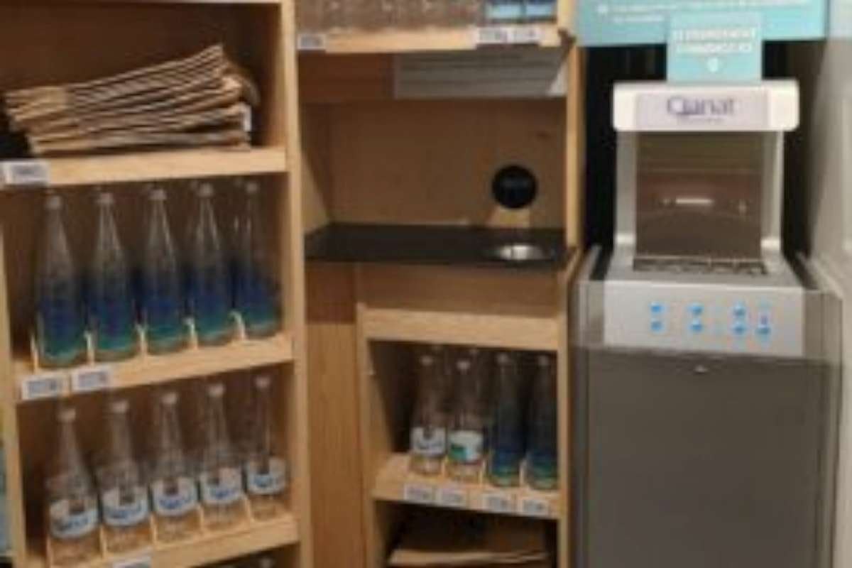 Delhaize: Pilot watertap om flessen te vullen