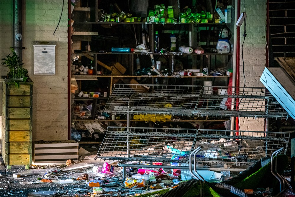 Acht Jaar Cel In Zaak Aanslagen Poolse Supermarkten