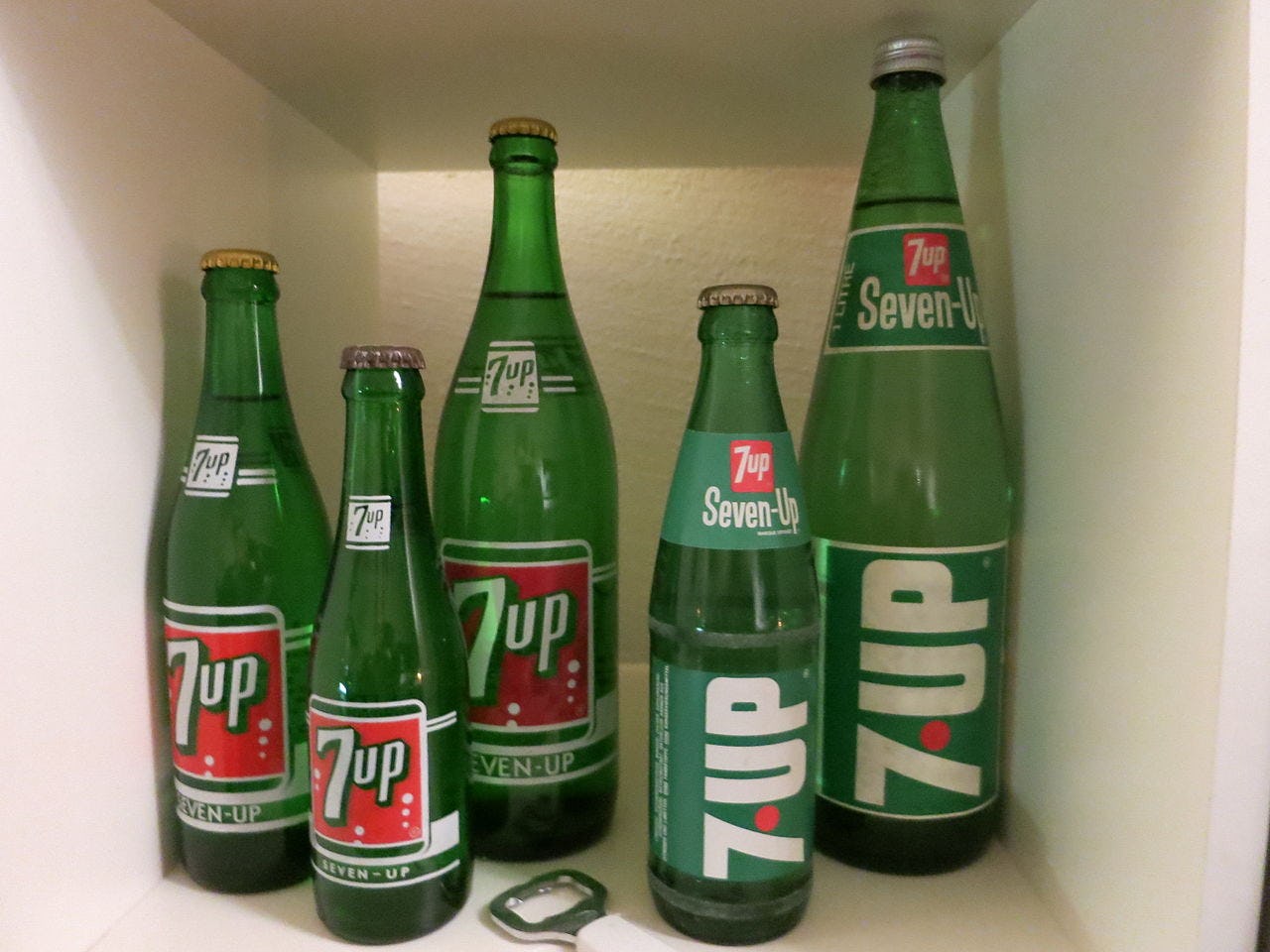 De groene 7up-fles verdwijnt na 92 jaar. 