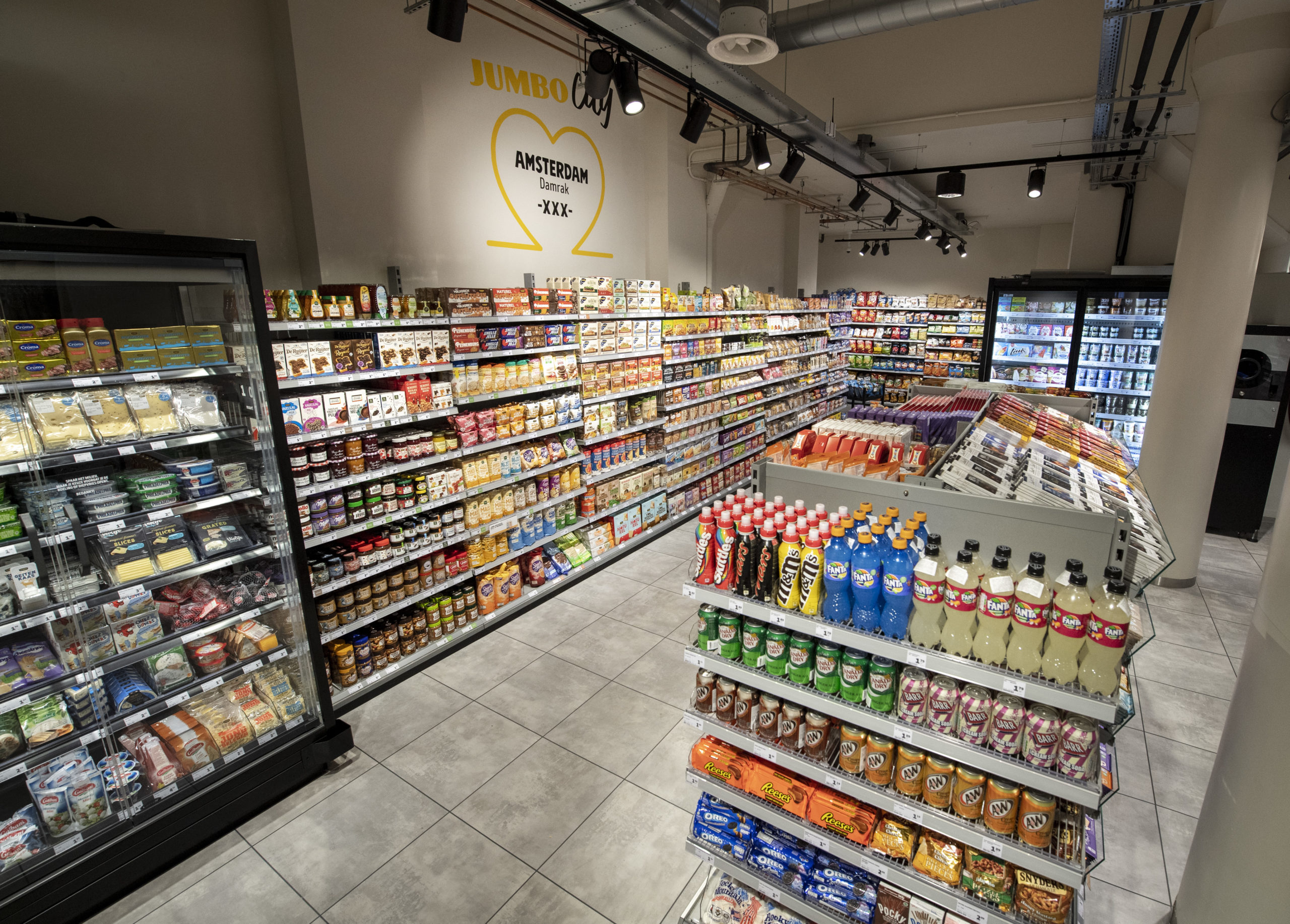 De winkelvloer van Jumbo City Damrak. Foto: Cor Salverius