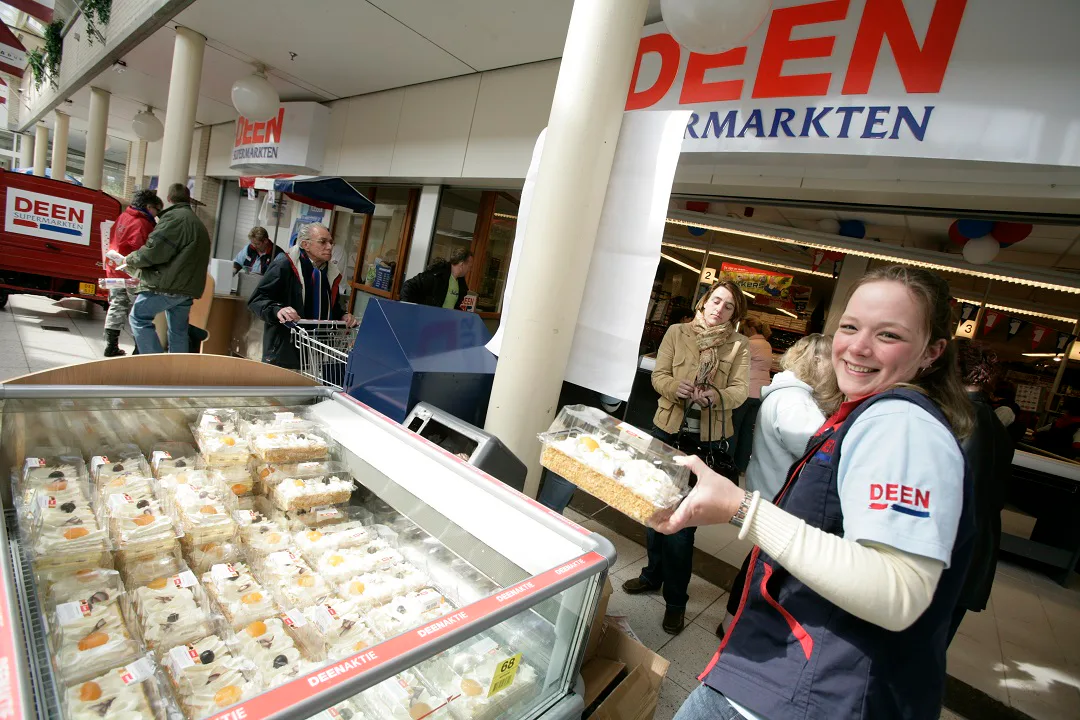 Deen-personeel krijgt 10 procent overnamebonus