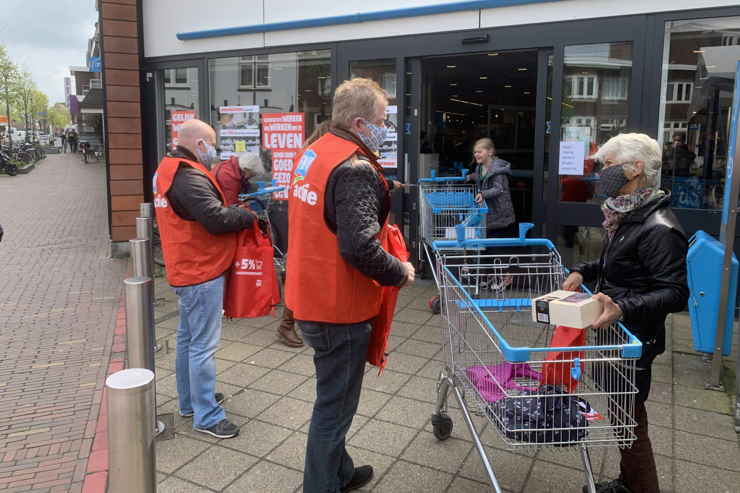 Een eerdere actie van FNV om cao-onderhandelingen  kracht bij te zetten. Foto: Distrifood