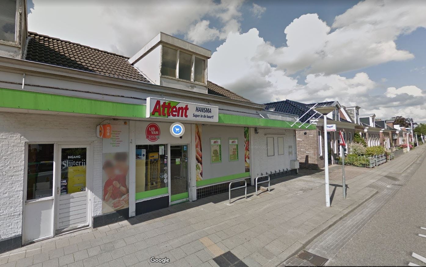 De Attent in Wergea is overgenomen en omgebouwd tot neutrale Spar-winkel. Bron: Google Streetview, 11 mei 2021