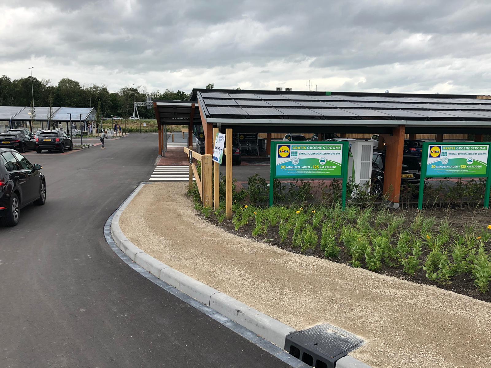 Net als in Almere opent op 3 november ook een duurzame Lidl in Geldrop. Foto: Distrifood