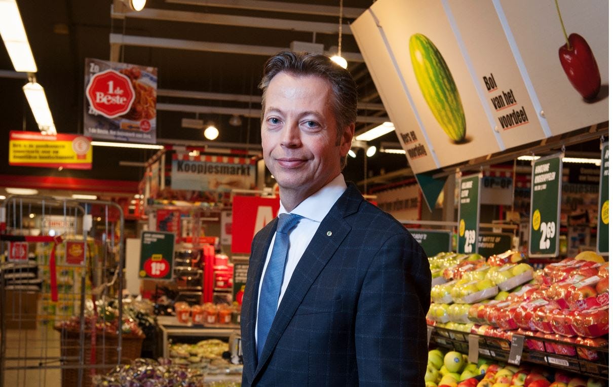 Marcel Huizing kreeg een telefoontje van Koninklijke Horeca Nederland en haalde de wervingscampagne om horecamanagers om te scholen voor functies in de supermarkt offline.. Foto: Dirk.