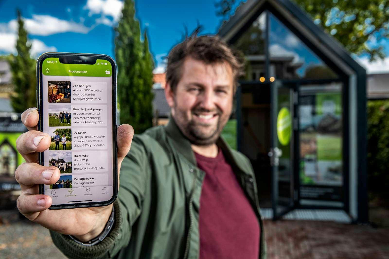 Lukas Lagerweij bij de eerste Pantry. Foto: Ronald Hissink.