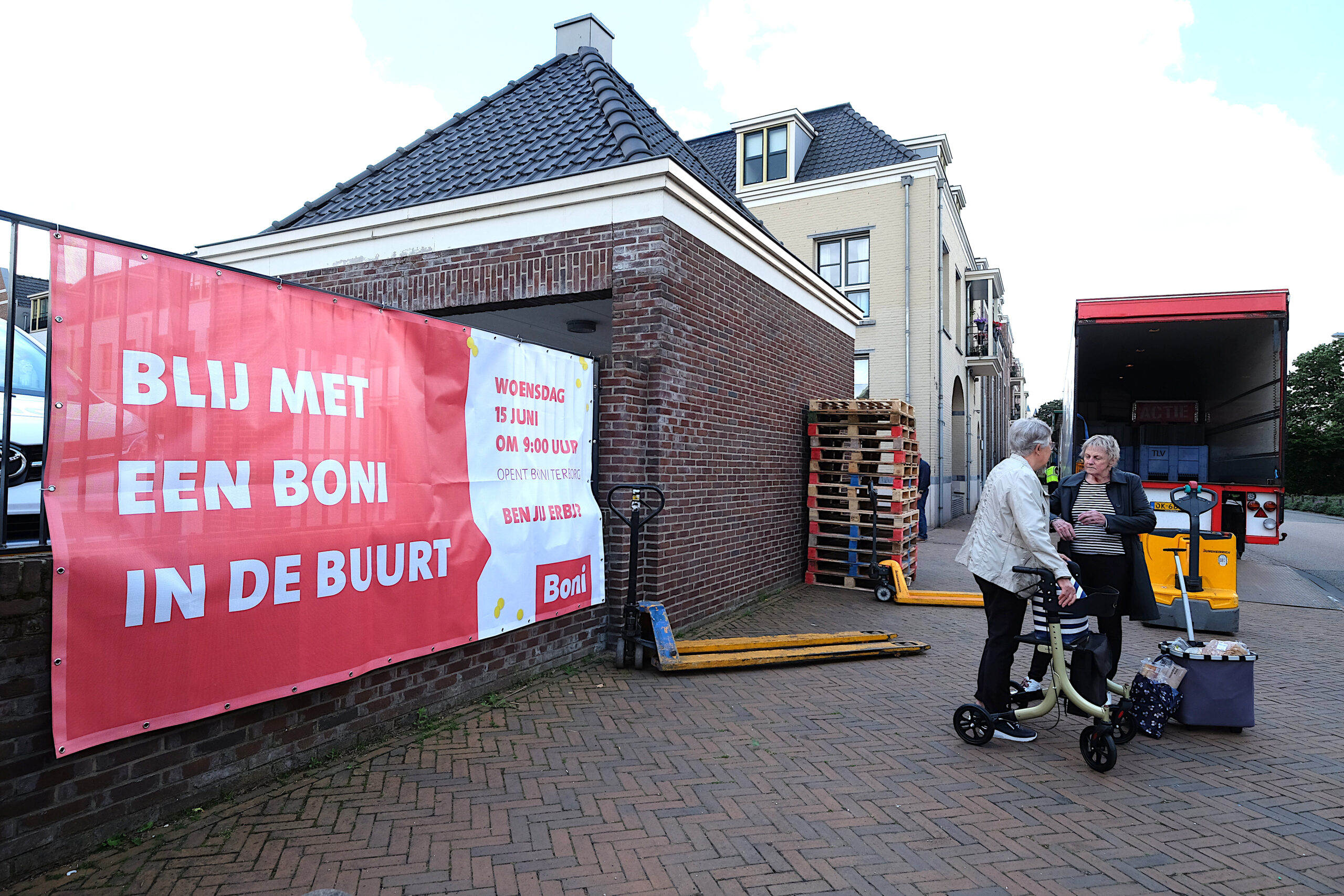 Boni is in Terborg met de ombouw van de Coop naar een Boni-filiaal. Op 15 juni gaat de Boni open. Foto Distrifood