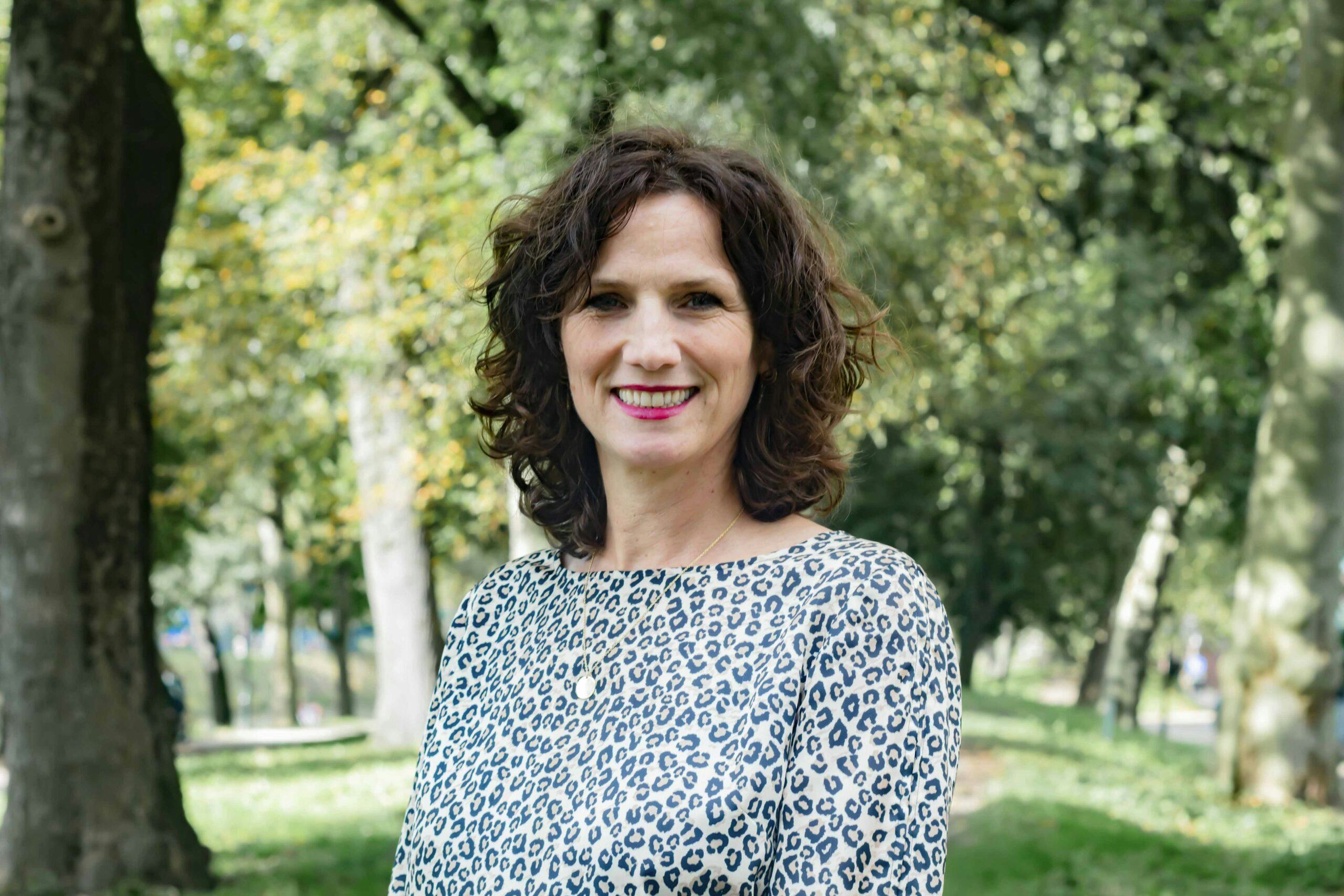 Paulien van der Geest vindt dat supermarkten hun verantwoordelijkheid moeten pakken. Foto's: Milieu Centraal