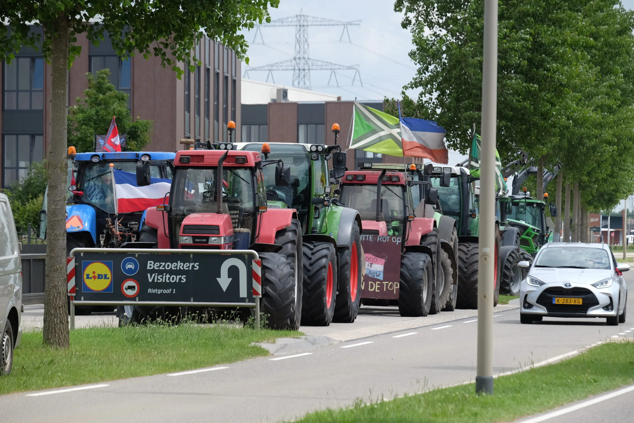 Boeren blokkeren Lidl dc Oosterhout