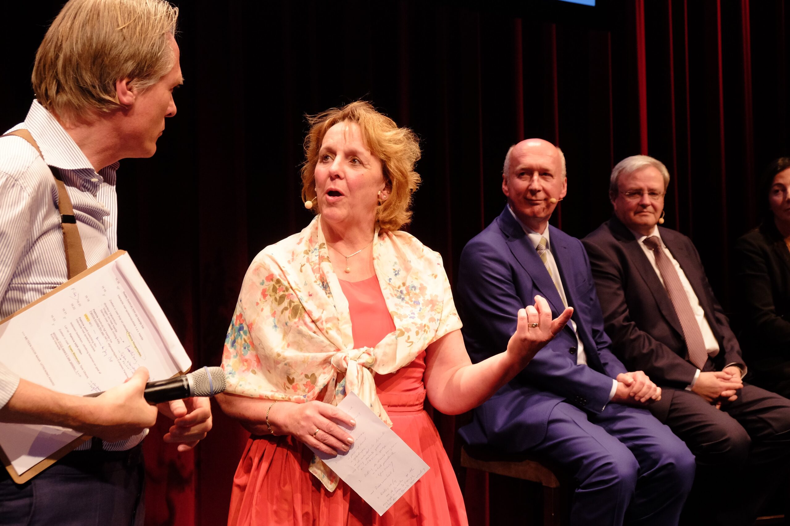 Vakcentrum-directeur Patricia Hoogstraaten in gesprek met Jort Kelder. Foto: Distrifood