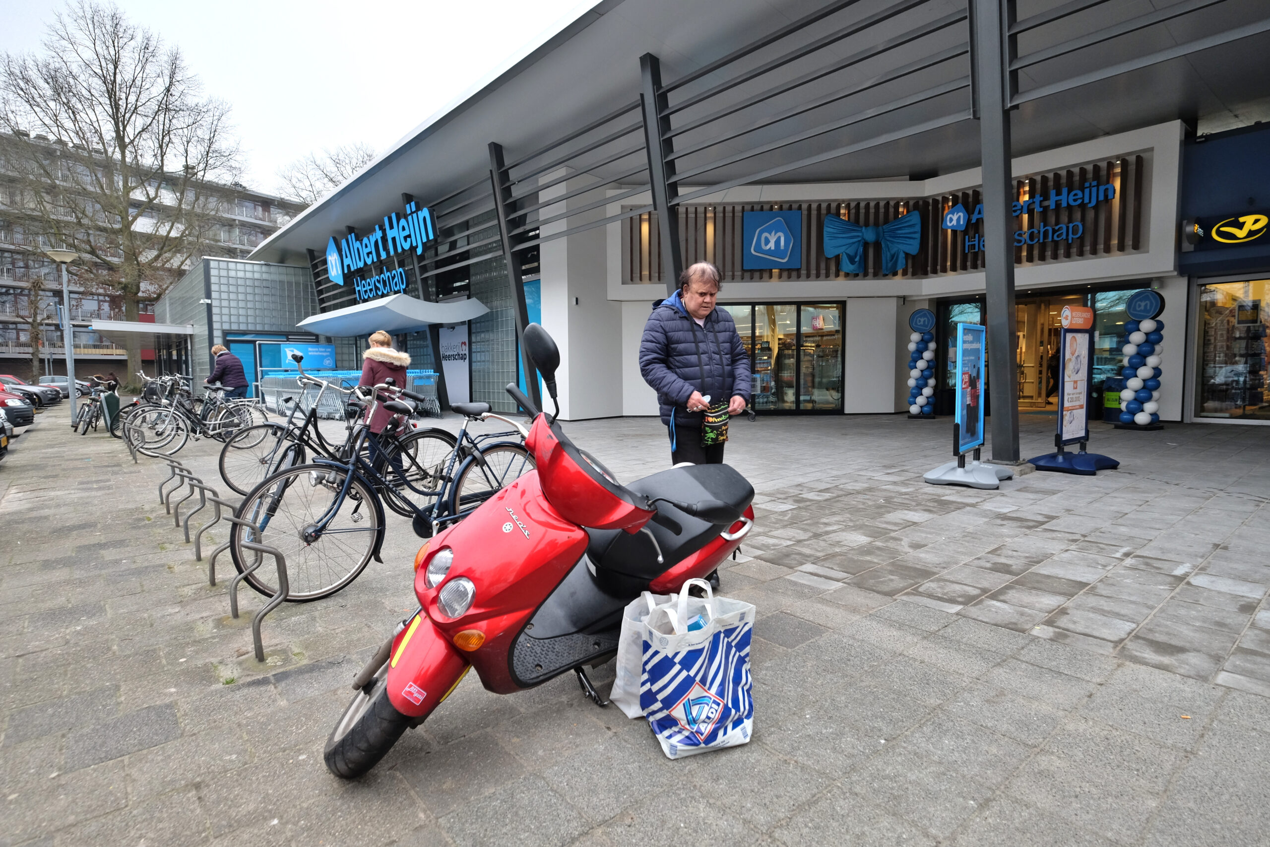 AH Versnelt Groei En Loopt In Aantal Winkels Weer Uit Op Jumbo