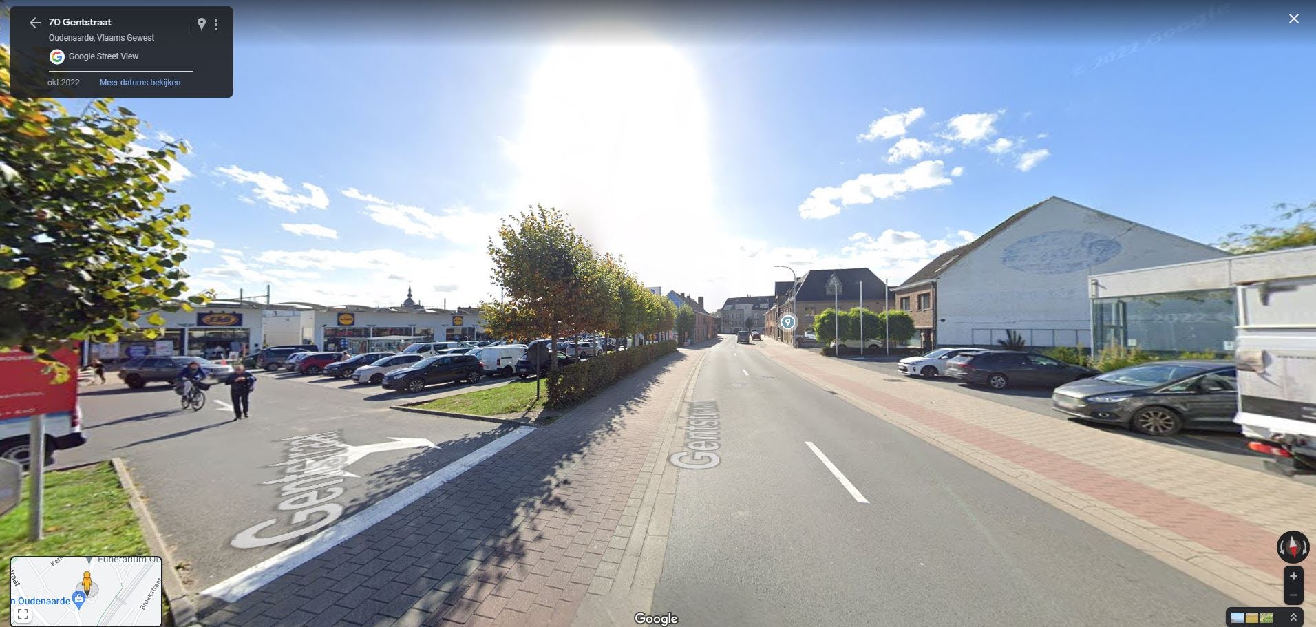 De Jumbo komt pal tegenover een Lidl die ineen pand zit waar eerder AH was gevestigd. Foto: Google Streetview.