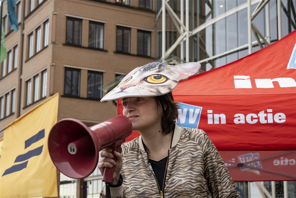 FNV-leden Wijzen Cao Af, CNV Wel Akkoord Met 10 Procent Erbij