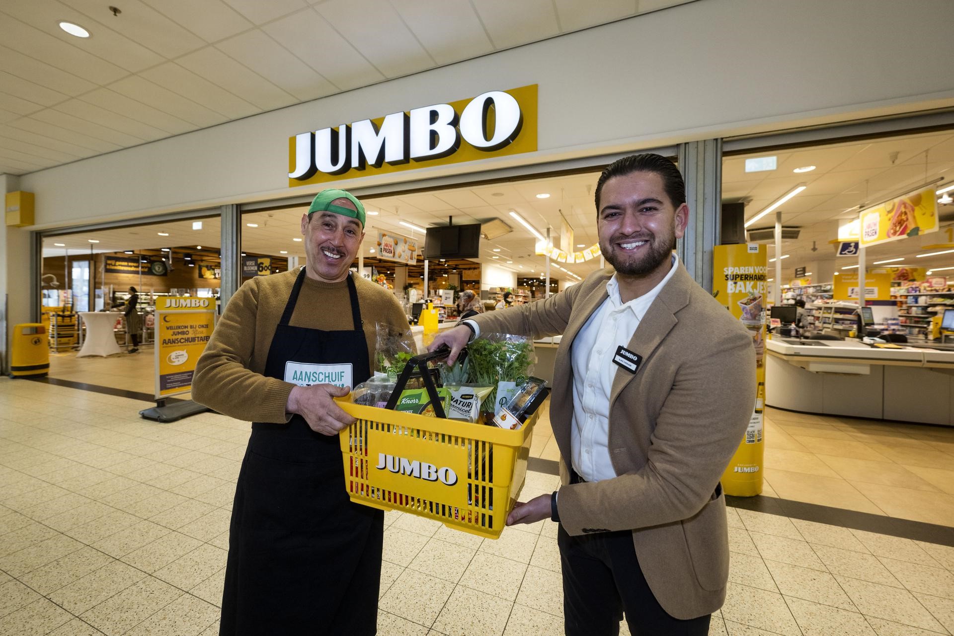 Jumbo organiseert een iftar in Den Haag. Foto: Jumbo