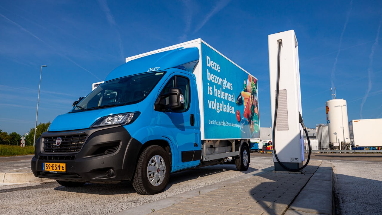 Een bestelbus van Albert Heijn. Foto: Albert Heijn