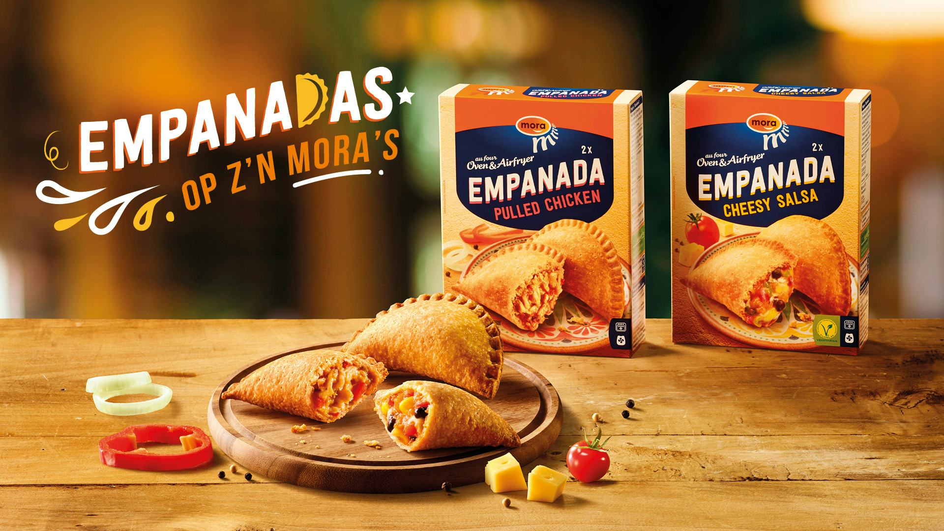 Empanada Pulled Chicken en Empanada Cheesy Salsa.